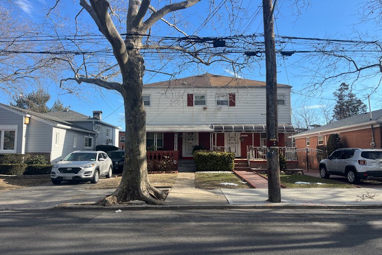 1321 East 99th St Brooklyn, NY 11236, Kings County