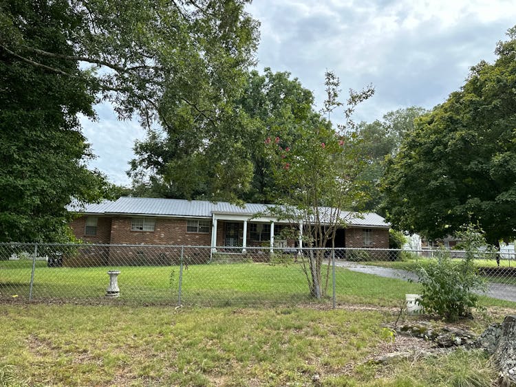 29 Citizens St Belmont, MS 38827, Tishomingo County