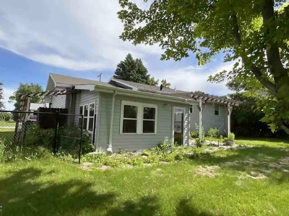 223 Maple Ave E Forman, ND 58032, Sargent County