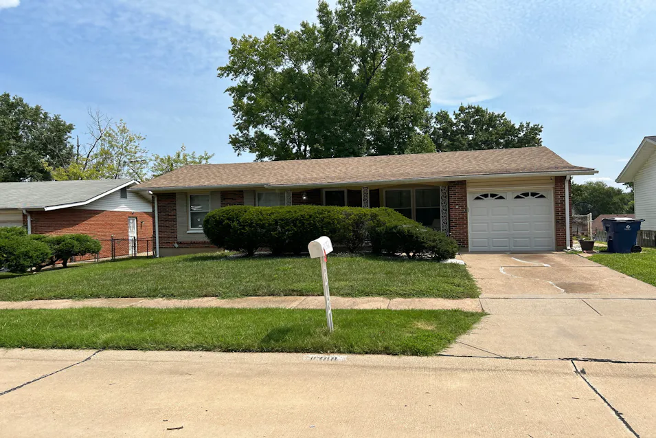 11388 Fox Hall Lane Saint Louis, MO 63136, St. Louis County