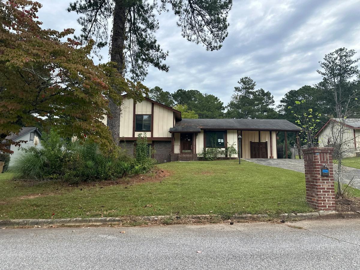Sloan Ct, Jonesboro, GA 30238