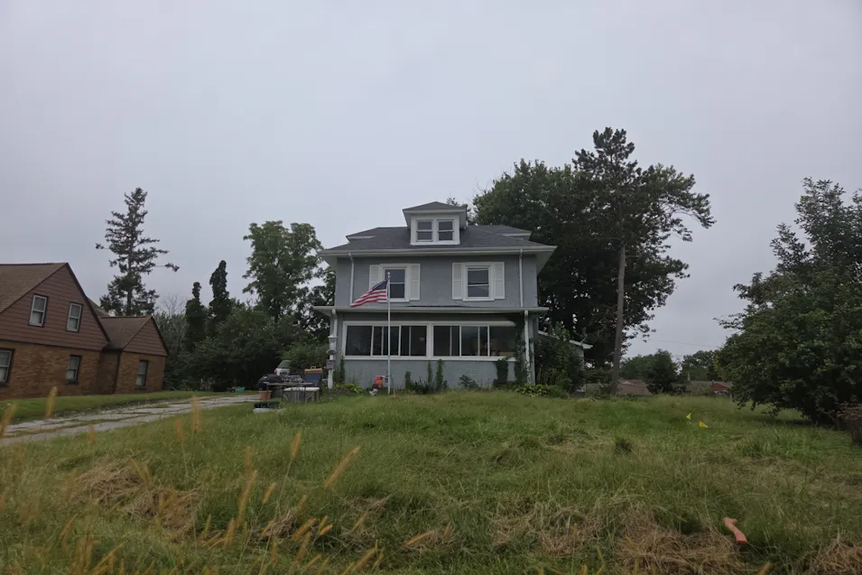 2128 24th St Rock Island, IL 61201, Rock Island County