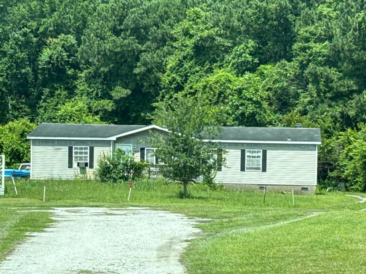 Lloyd Ct, Loris, SC 29569