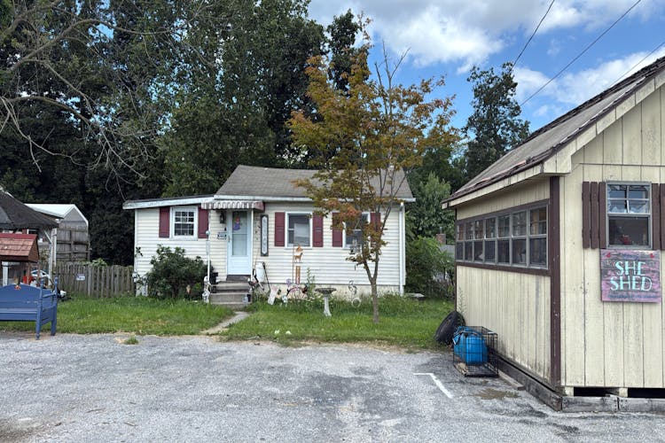 160 Cottage Dr New Oxford Aka Hamilton Township, PA 17350, Adams County