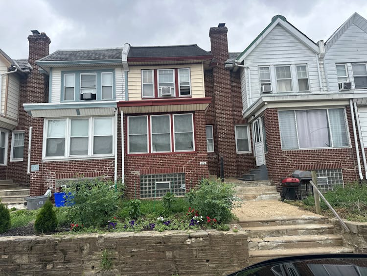 174 W Grange Ave Philadelphia, PA 19120, Philadelphia County