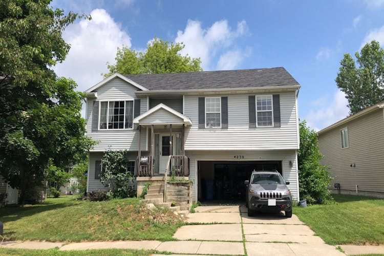 4236 Courtland Dr Lansing, MI 48911, Ingham County