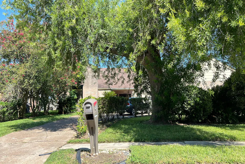 15222 Corona Del Mar Drive Houston, TX 77083, Harris County