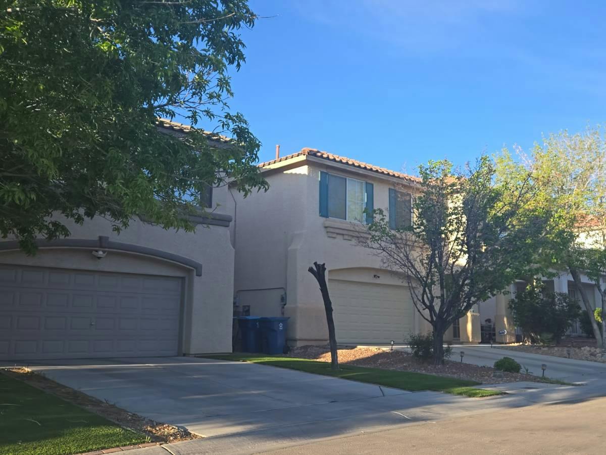 Veterans Ct, Las Vegas, NV 89148