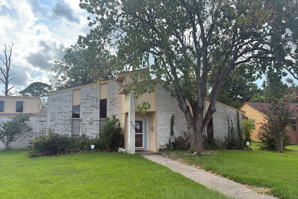426 South 6th Street La Porte, TX 77571, Harris County