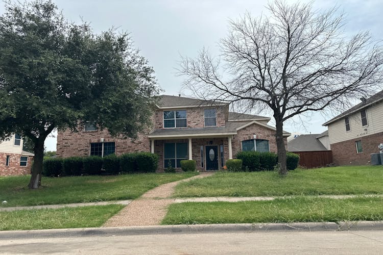 808 Caraway Lane Desoto, TX 75115, Dallas County