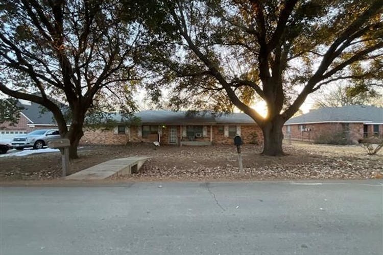 3710 Lakeview Drive Grapevine, TX 76051, Tarrant County