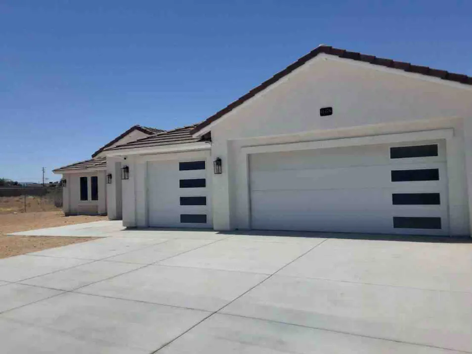 11476 2nd Ave Hesperia, CA 92345, San Bernardino County