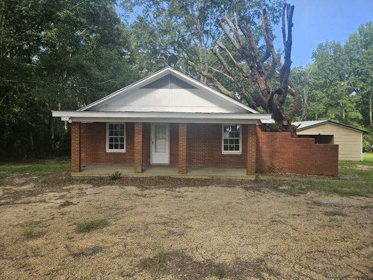 175 Walter Jones Rd Mendenhall, MS 39114, Simpson County