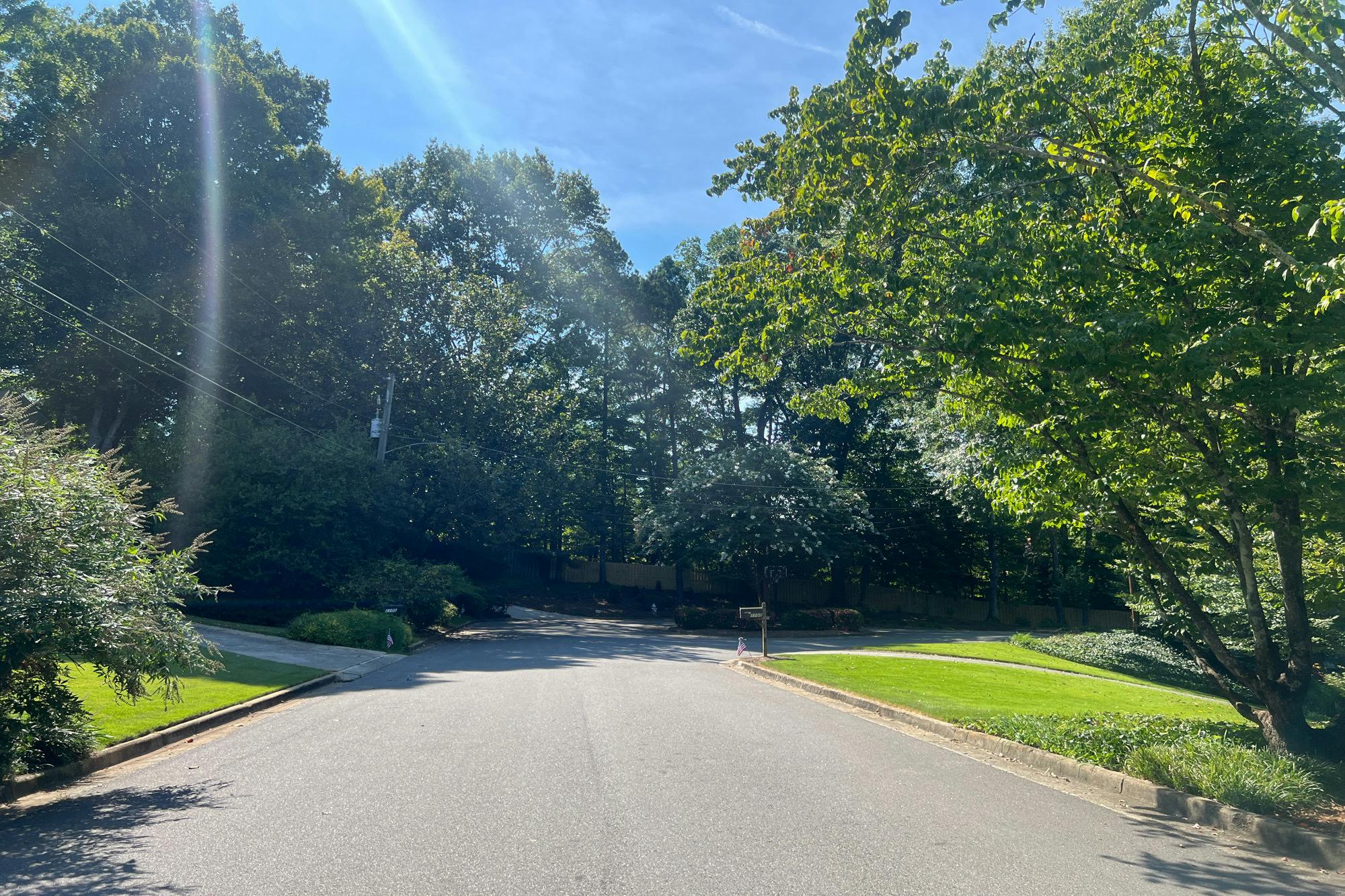Old Woodbine Rd, Sandy Springs, GA 30319