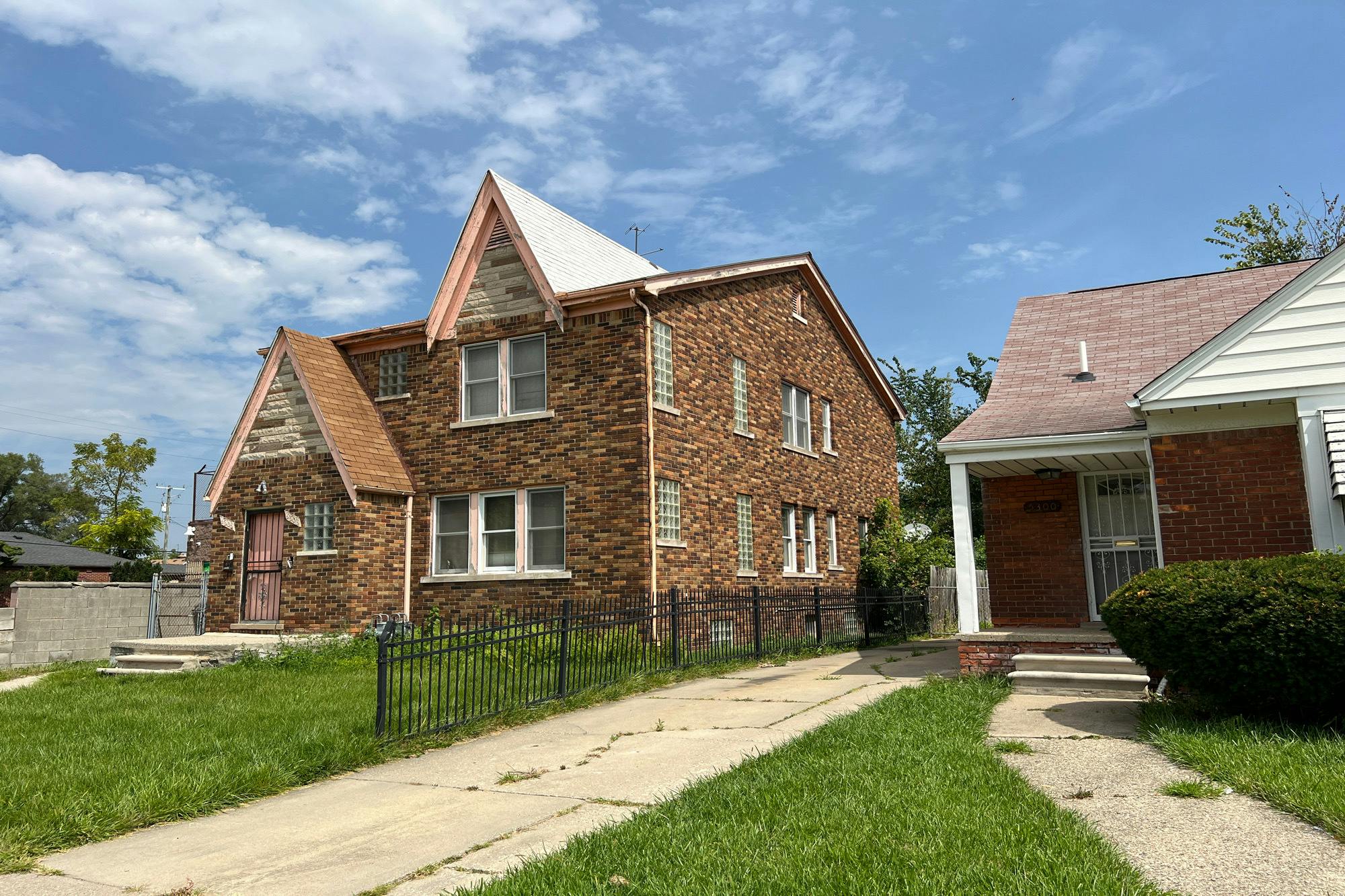 Alter Rd, Detroit, MI 48224 #1