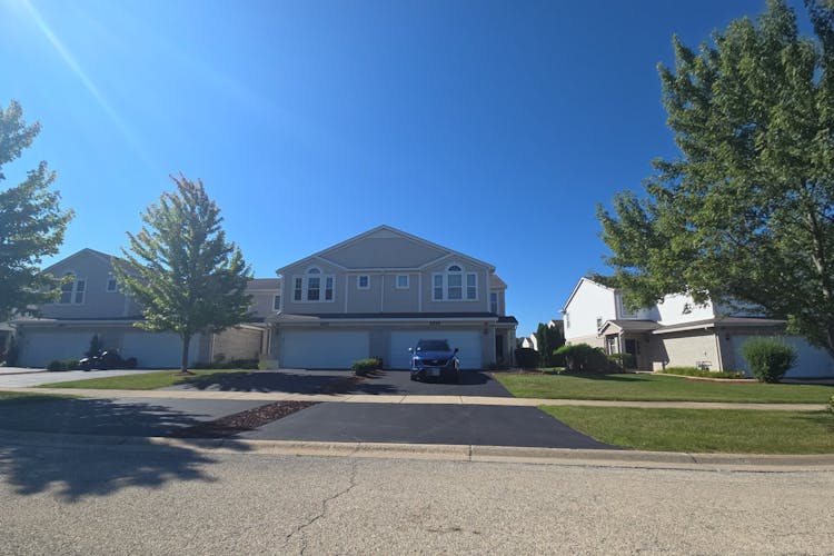 6519 Blue Sky Ln. Matteson, IL 60443, Cook County