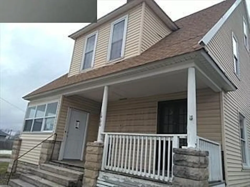 1900 E Main Street Elwood, IN 46036, Madison County