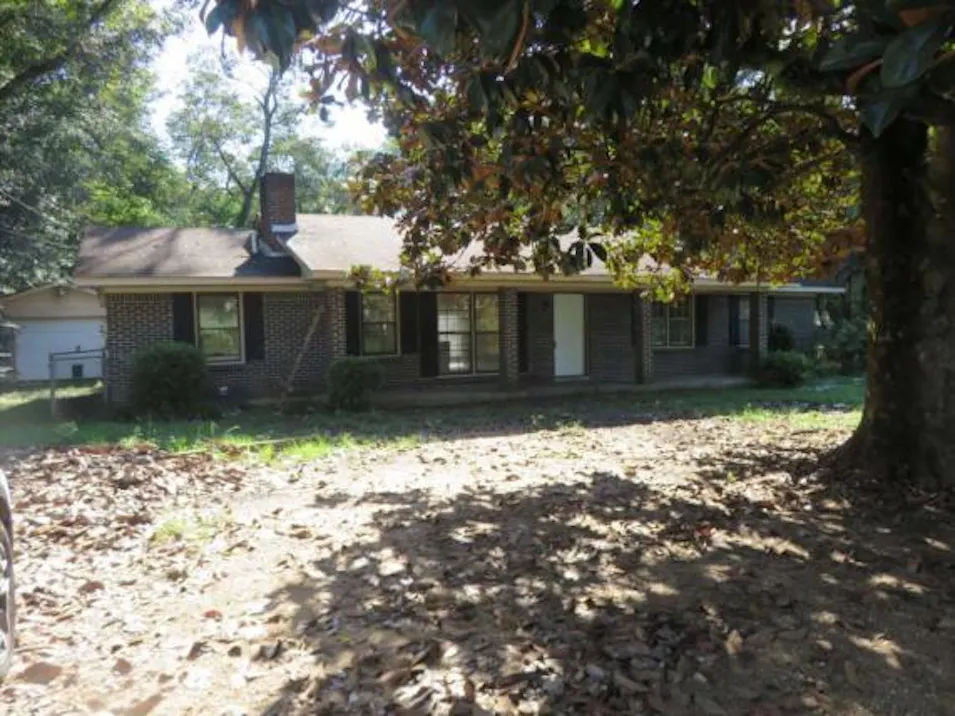 990 Al Highway 143 Elmore, AL 36025, Elmore County