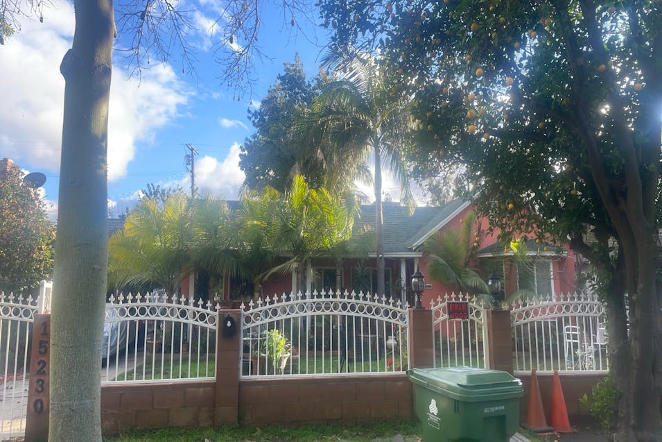 15230 Runnymead St Van Nuys, CA 91405, Los Angeles County