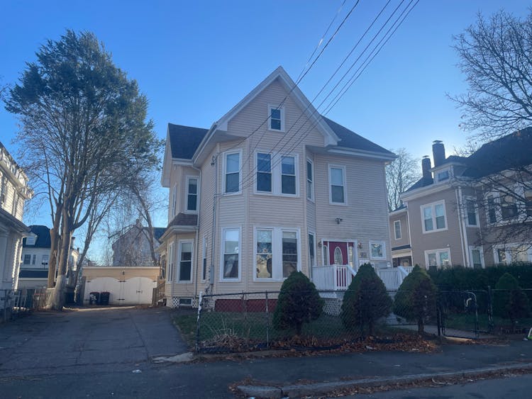 34 Winthrop Street Brockton, MA 02301, Plymouth County