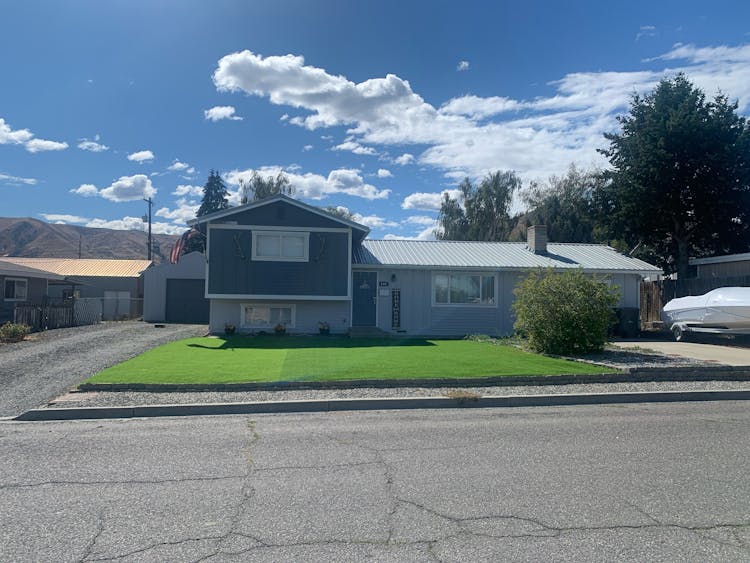 609 Lynn St Wenatchee, WA 98801, Chelan County