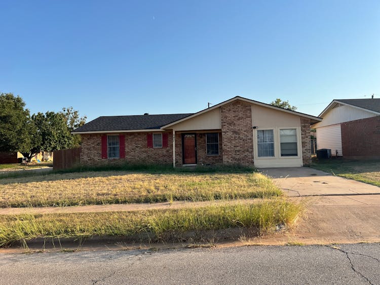 247 Glasgow Dr Wichita Falls, TX 76302, Wichita County