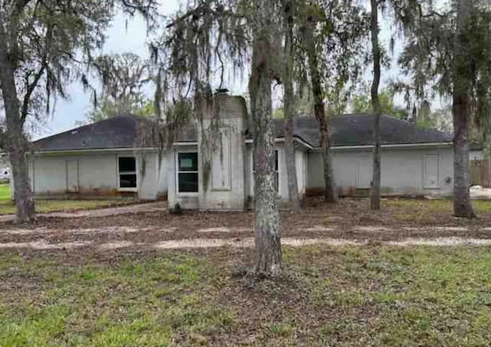 109 Buffalo Trl Lake Jackson, TX 77566, Brazoria County