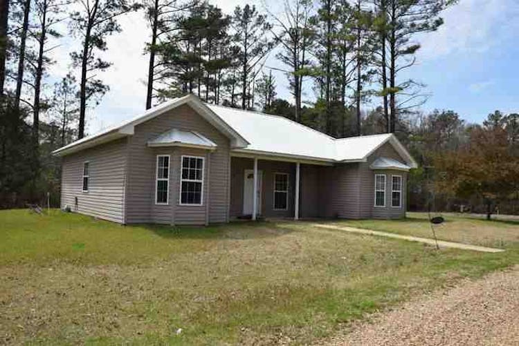 884b P D Fulgham Rd Starkville, MS 39759, Oktibbeha County
