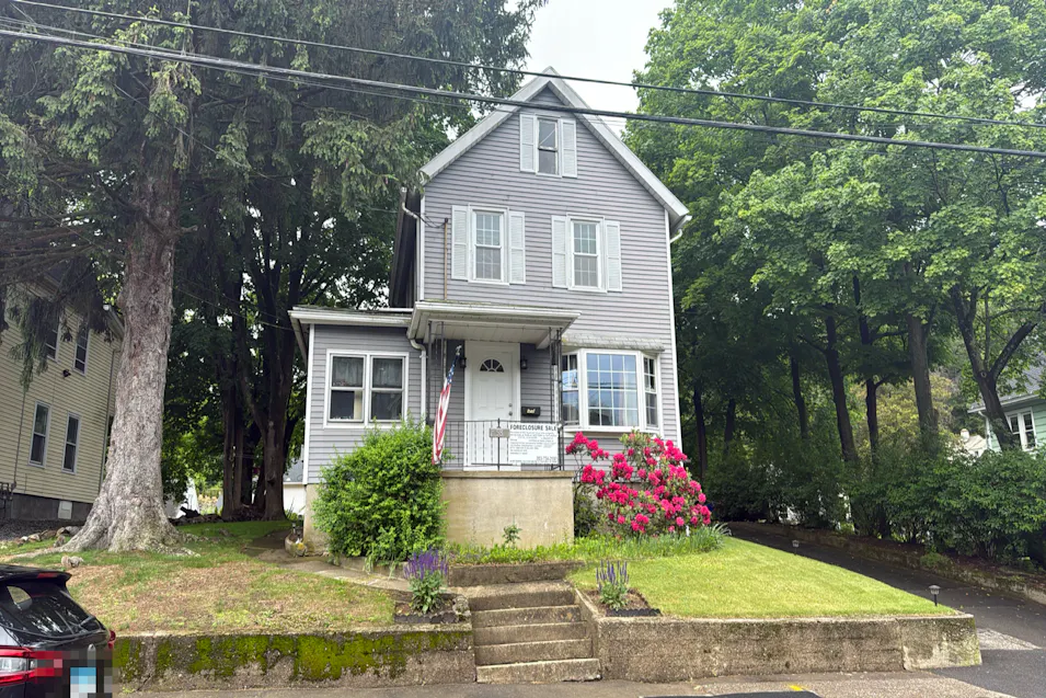 58 Emmett Avenue Derby, CT 06418, New Haven County
