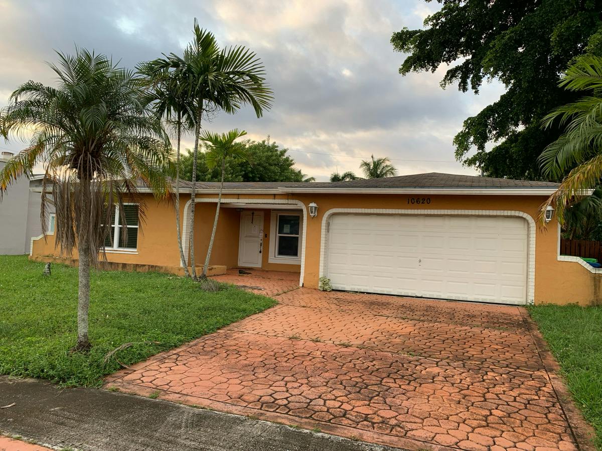 28th Mnr, Sunrise, FL 33322