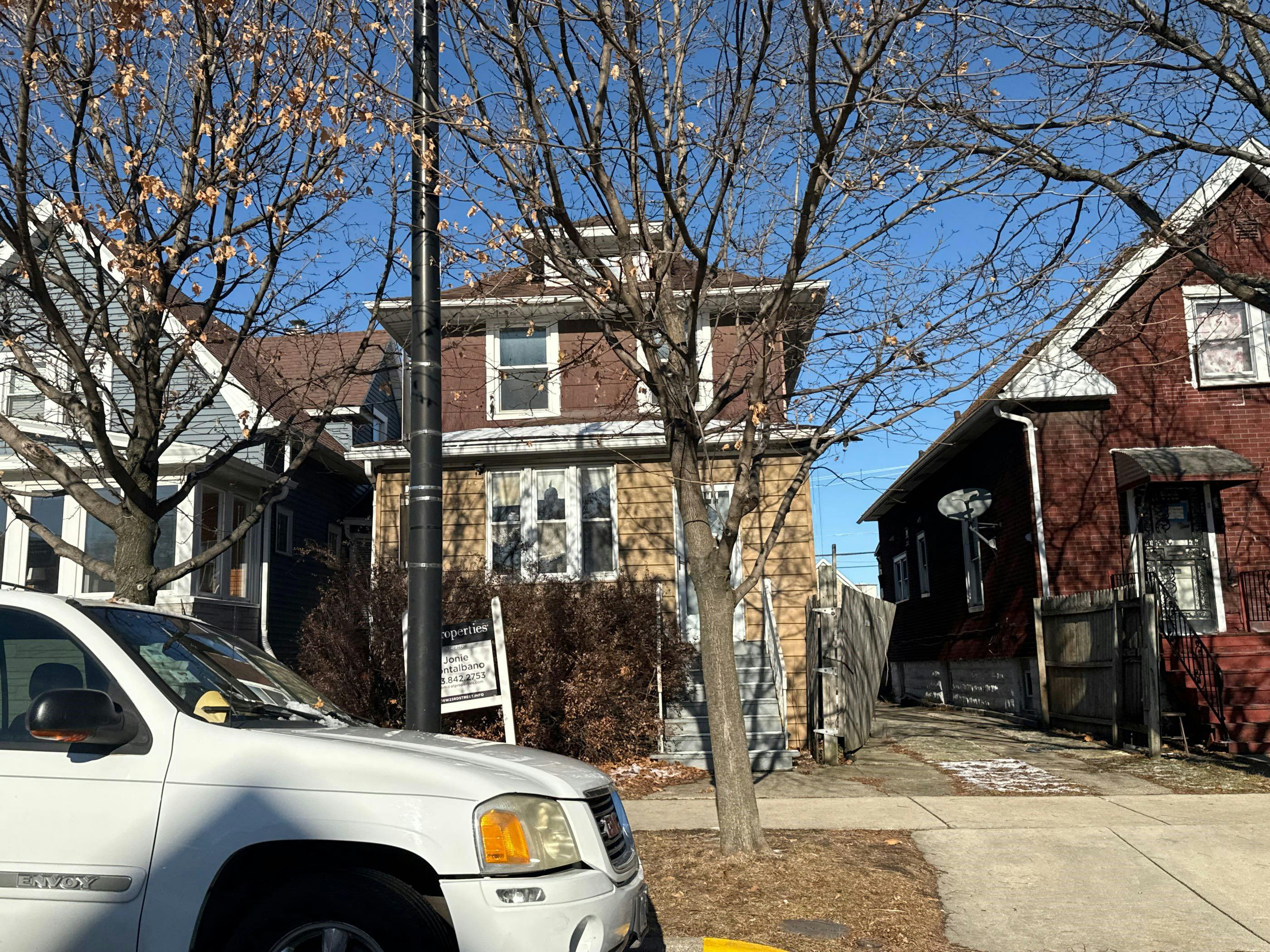 23rd St, Cicero, IL 60804