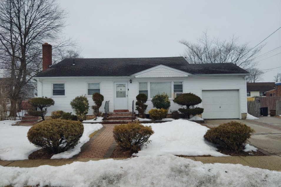 187 Urban Avenue Westbury, NY 11590, Nassau County