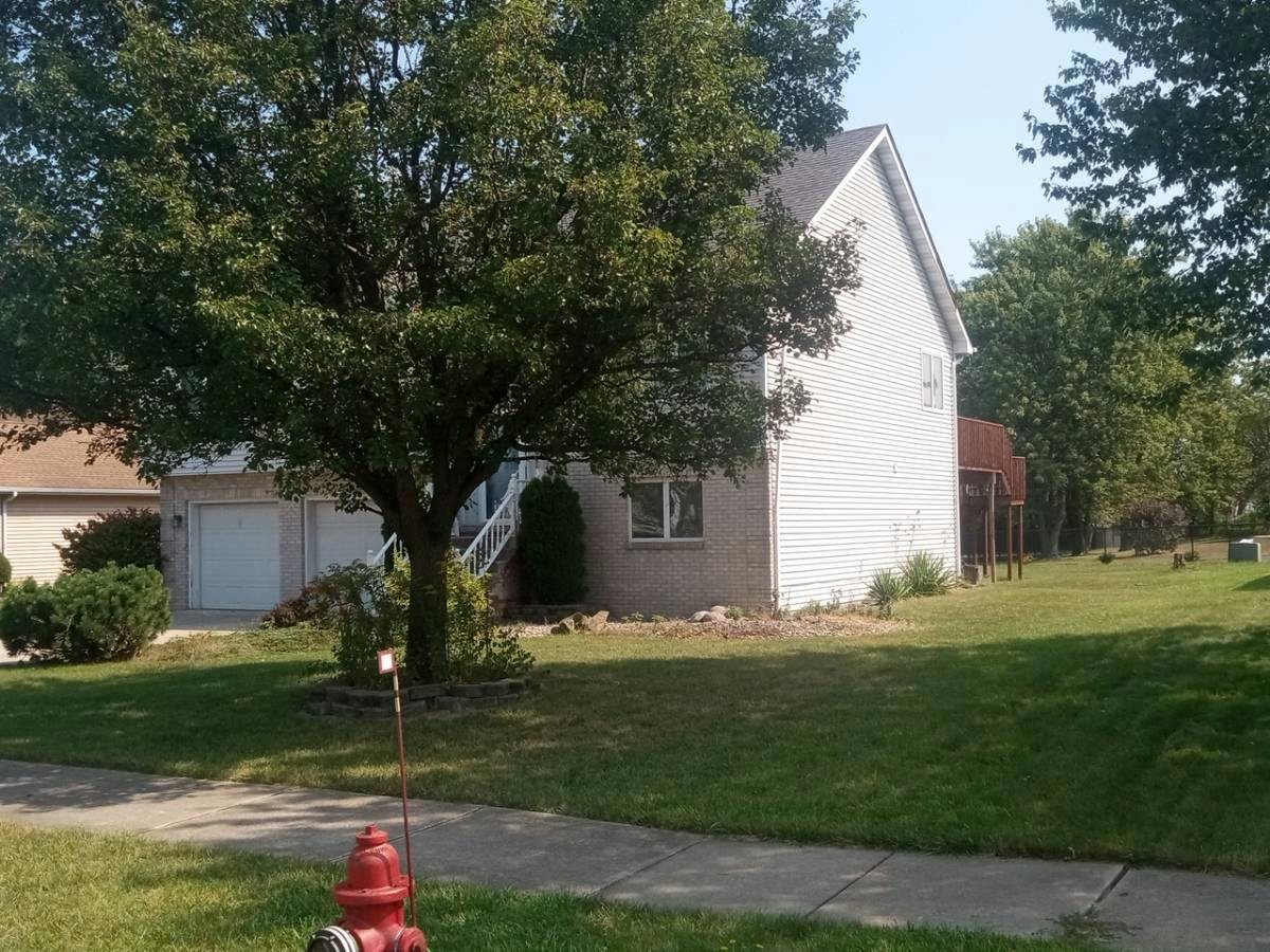 Forest Ridge Dr, Schererville, IN 46375 #1