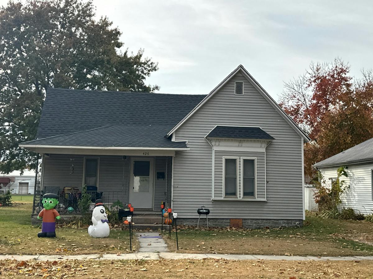 Market St, Brookfield, MO 64628
