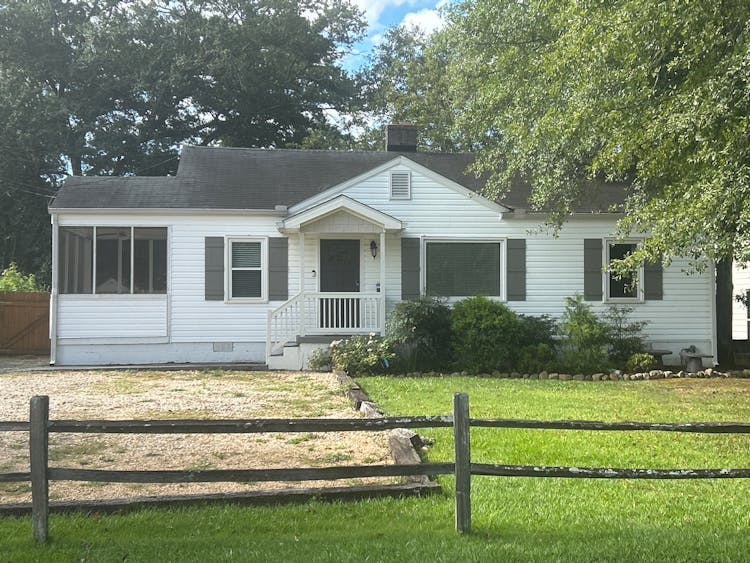 1935 Dresden Dr NE Brookhaven, GA 30319, Dekalb County