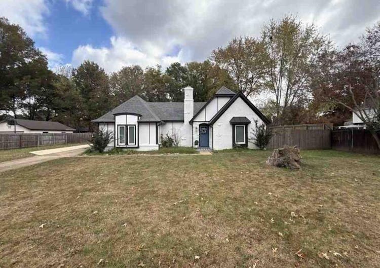 1048 Peterson Lake Rd Collierville, TN 38017, Shelby County