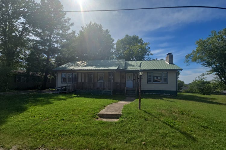 710 Marshall St Fredericktown, MO 63645, Madison County