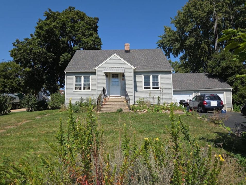 105 E Diamond St Byron, IL 61010, Ogle County