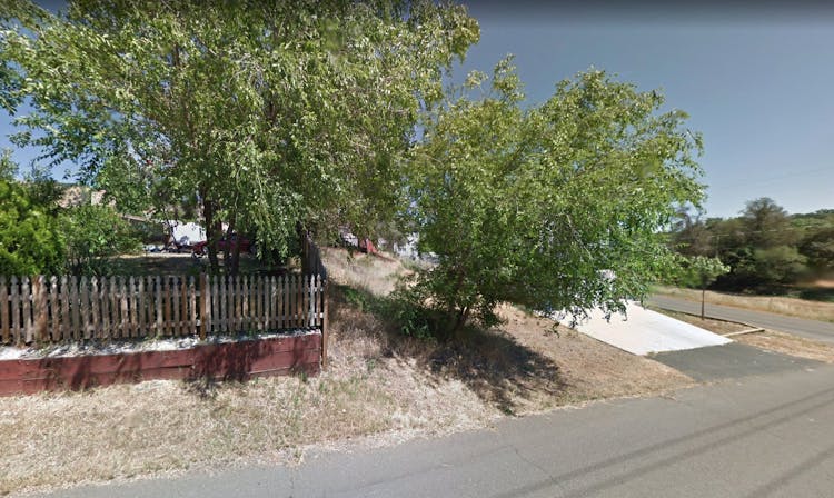 3186 12th St Clearlake, CA 95422, Lake County