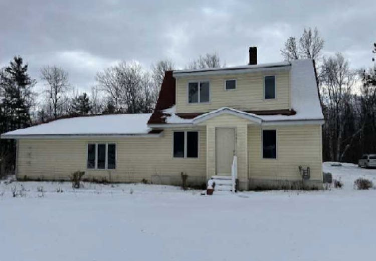 1004 Folz Blvd Moose Lake, MN 55767, Carlton County