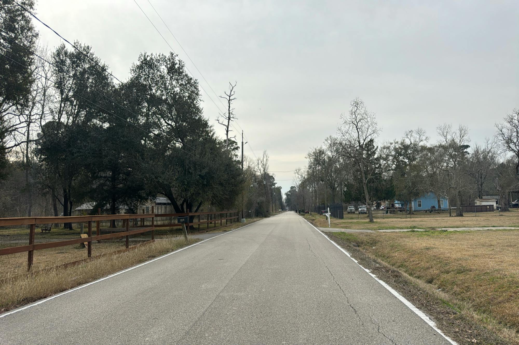 Zetak Ln, Crosby, TX 77532