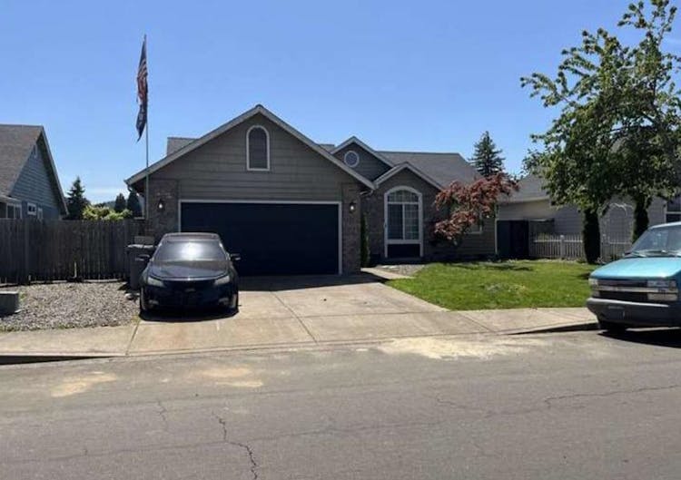 4359 Mt Vernon Rd Springfield, OR 97478, Lane County