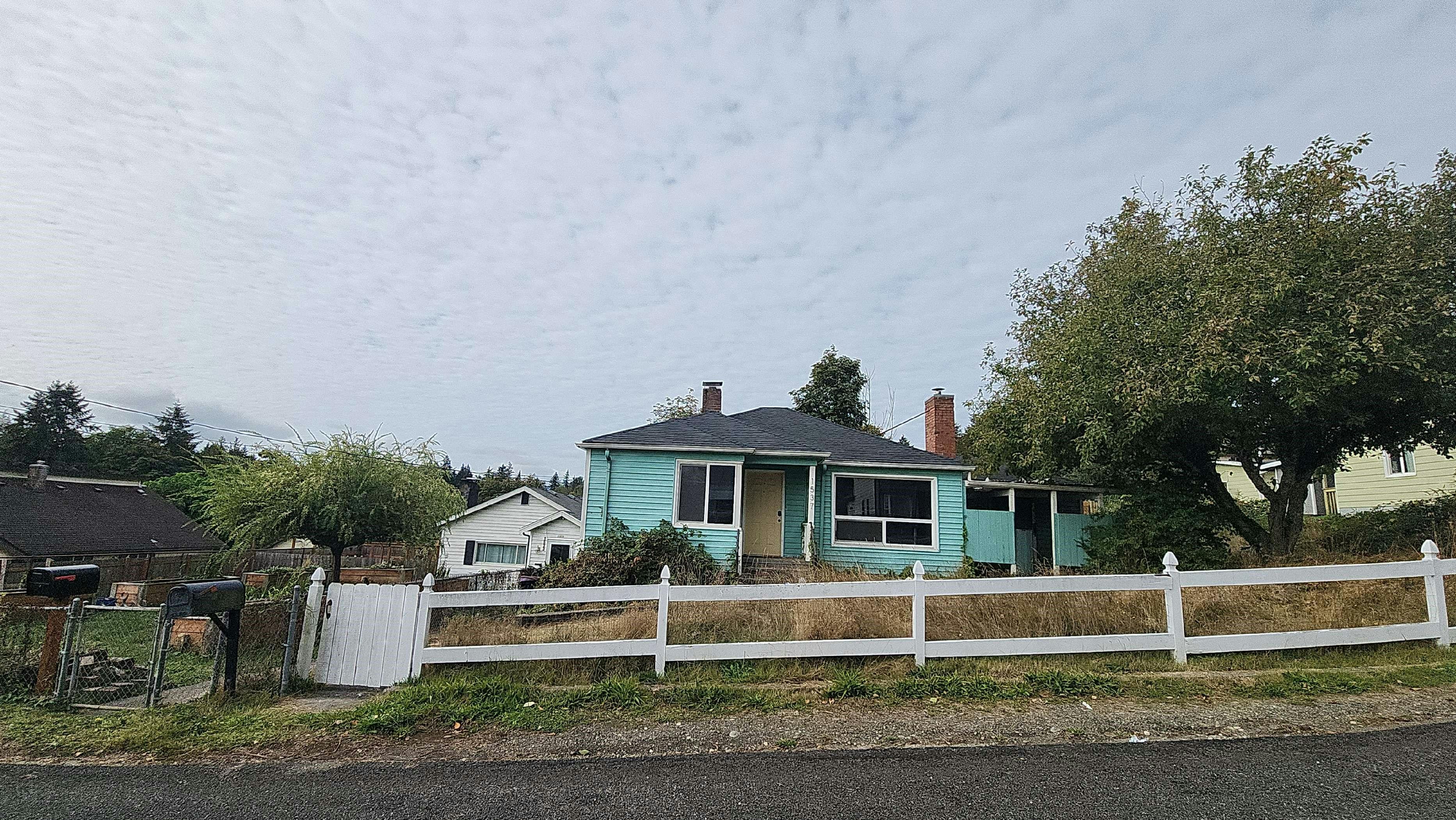 Cambrian Ave, Bremerton, WA 98312