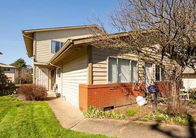 1537 NE Kane Dr Gresham, OR 97030, Multnomah County