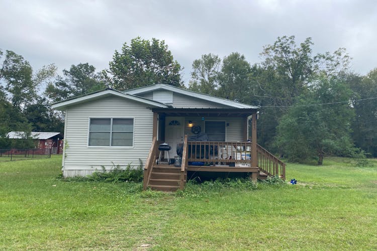 875 Woodrow St Silsbee, TX 77656, Hardin County