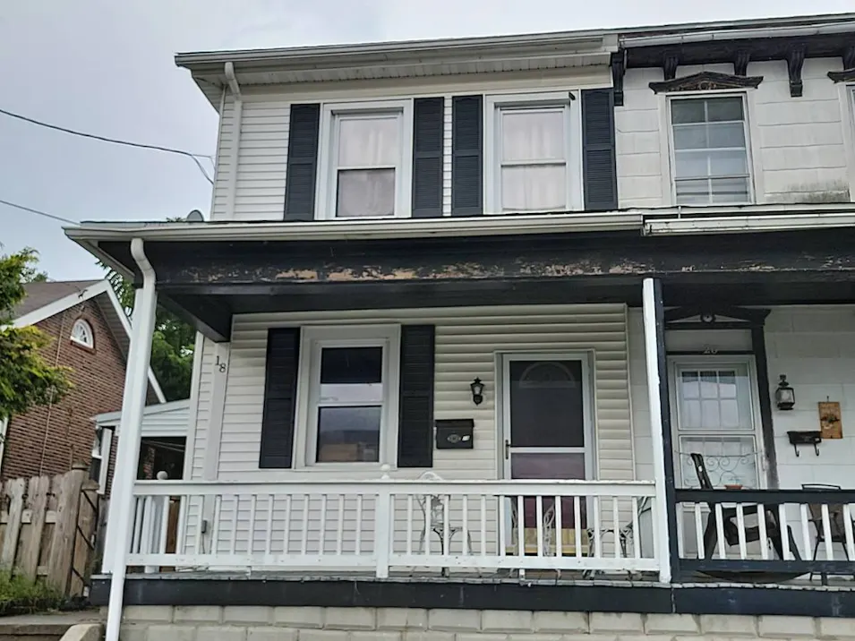 18 North Church Street Borough of Robesonia, PA 19551, Berks County