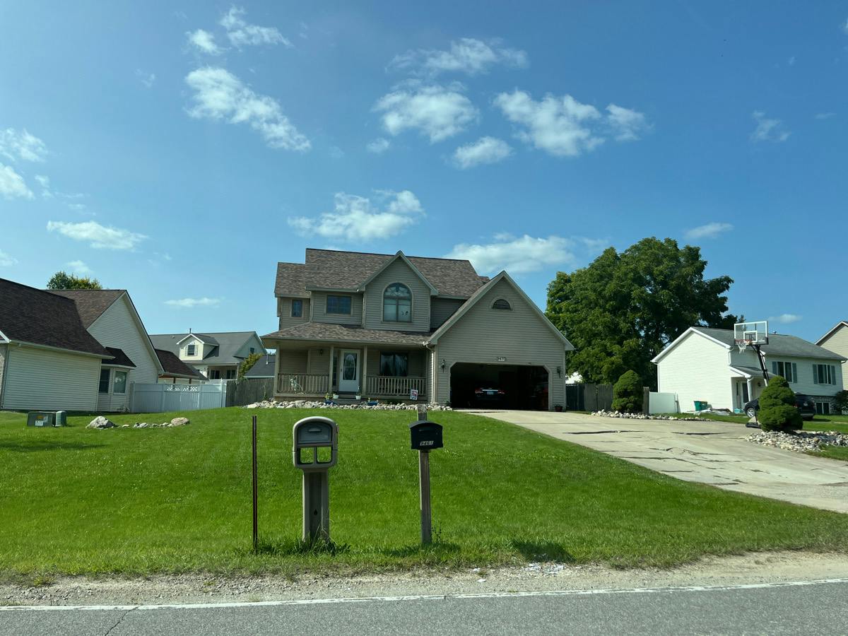 Hill Rd, Swartz Creek, MI 48473 #1