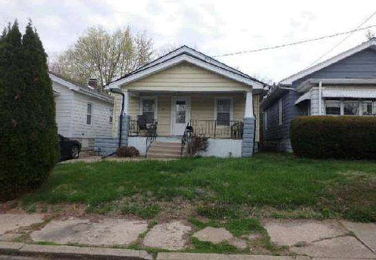 413 E Virginia Ave Peoria, IL 61603, Peoria County