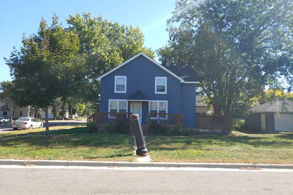 153 6th Avenue North Brownton, MN 55312, McLeod County