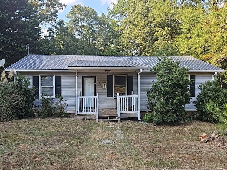 1809 Poplar Springs Rd Lavonia, GA 30553, Franklin County